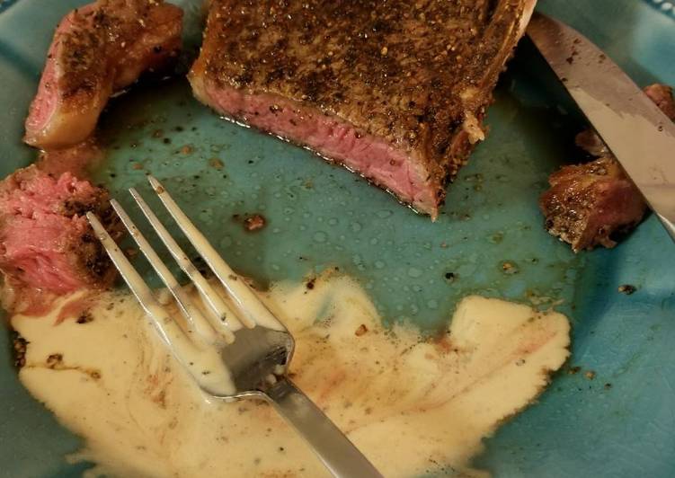 How to Make Any-night-of-the-week Peppercorn Steak with Sauce