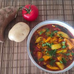 A picture of Sweet Potato Curry 🍠🥔🍎.