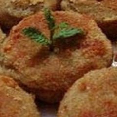 A picture of 3 spices Alo cutlets.