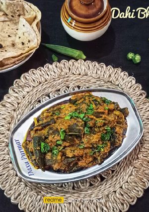 A picture of Dahi Bhindi Masala.