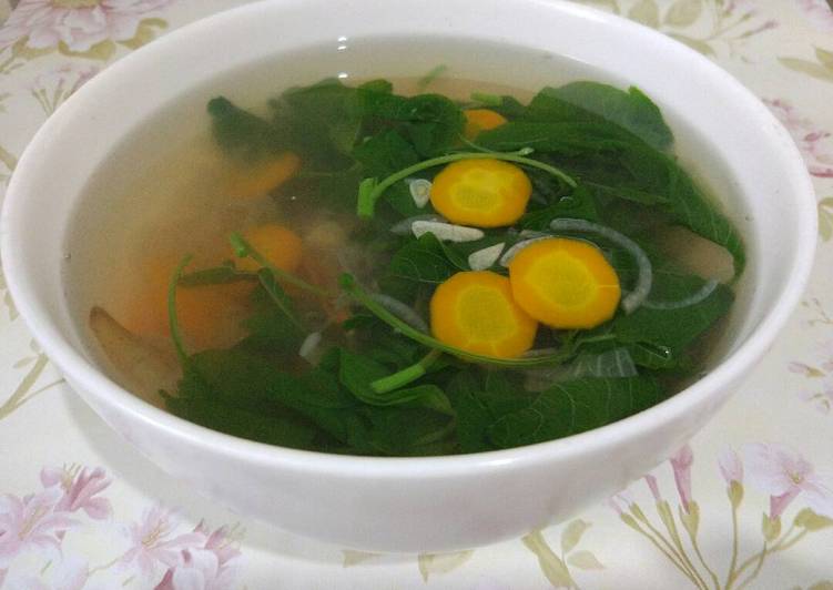 Resep: saat makan malamSayur Bayam Bening