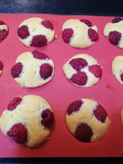 Málnás muffin recept fotója