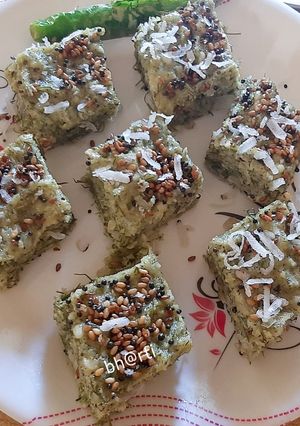 शेपू डाळ वड्या (sepu dal vadya recipe in marathi) रेसिपी चे मुख्य फोटो