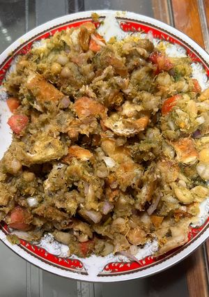 A picture of Ragada samosa.