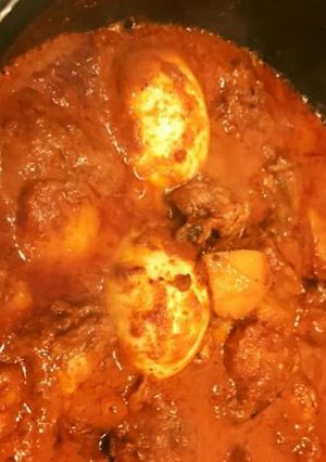 A picture of Beef  egg curry.
