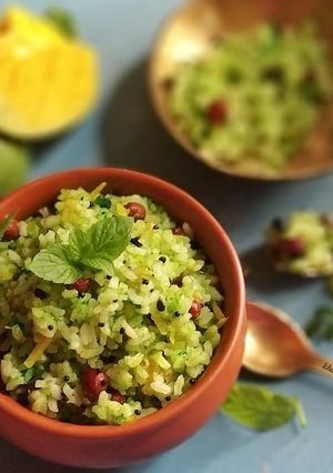 A picture of Mango rice.