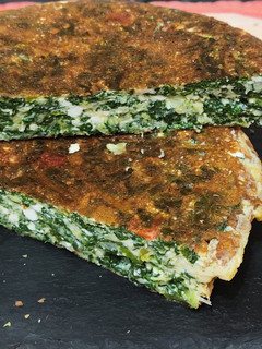 Una foto de Tortilla de acelga con requesón