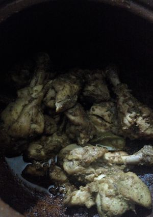 A picture of Healthy Hara steam charcoal chicken🐔.