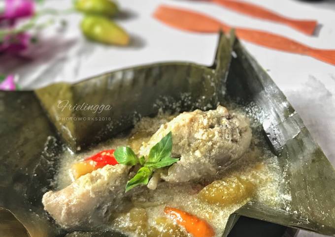 Resep Garang asem ayam yang Bisa Manjain Lidah