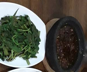 Resep mudah Rujak kangkung Lezat Mantap