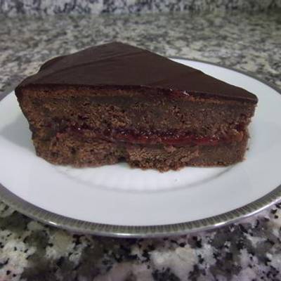 Arriba 89+ imagen pastel de chocolate relleno de mermelada de fresa