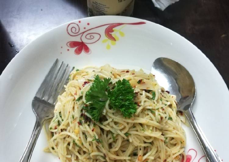 Resepi Spaghetti Aglio e Olio yang Bergizi
