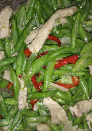 Foto resep Buncis tumis daging ayam pedes endezzz