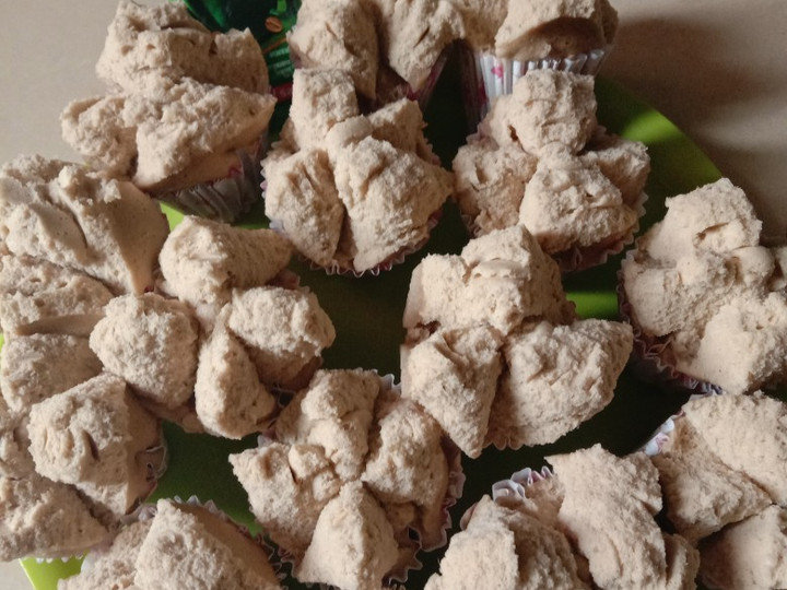 Langkah Mudah untuk Menyiapkan Bolu kukus mekar kopi gilus metode all in one Anti Gagal