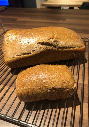 A picture of Welsh wholemeal bread.