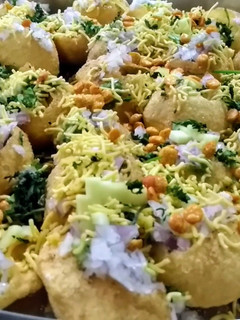 दही पूरी (Dahi puri recipe in hindi) रेसिपी मुख्य फोटो