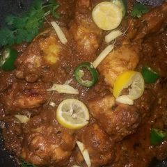 A picture of Chicken karahi.