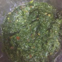 A picture of Pudina chutney.