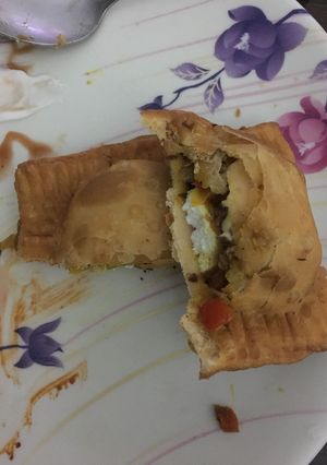 A picture of Pocket pizza.