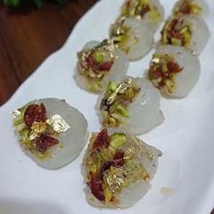 A picture of Pretty Lychee Dessert.