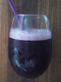 Una foto de Jugo de uva🍇🍷