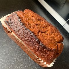 A picture of Gingerbread loaf.