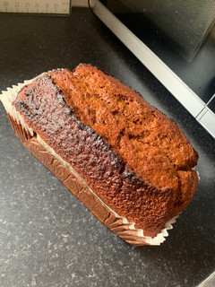 A picture of Gingerbread loaf.