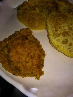 লুচি (luchi recipe in Bengali) রেসিপির প্রধান ছবি