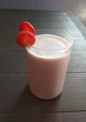 A picture of Strawberry milkshake.