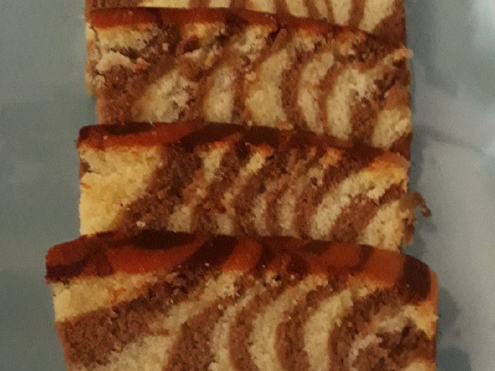 Cara Membuat Zebra cake putih telur Menu Enak