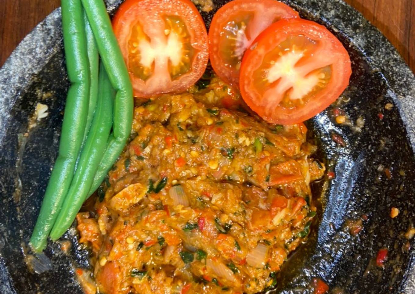 Sambel terasi goreng kemangi