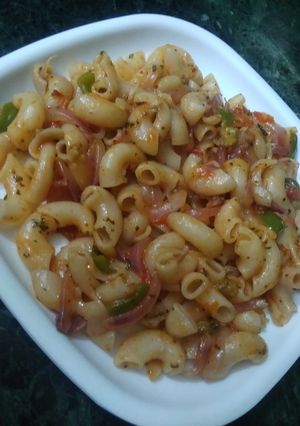 A picture of Macroni.