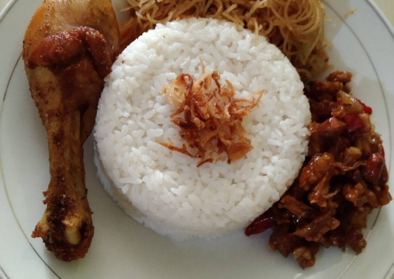 Nasi Uduk Rice Cooker