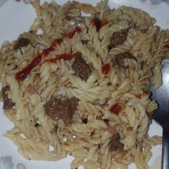 A picture of Simple beef macroni.