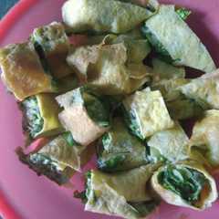 Omelet selada air রেসিপির প্রধান ছবি