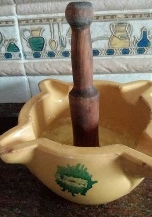 Una foto de Alioli en mortero