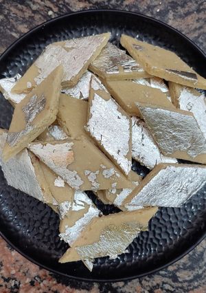 A picture of Kaju Katli 📌.