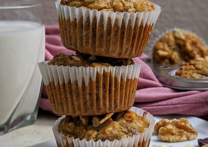 Eggless Banana Oat Muffins