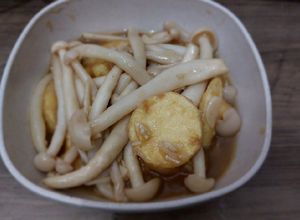 Foto resep White Crab Mushroom (Jamur Salju) with tofu