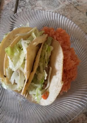 A picture of Crispy Ground Beef Tacos.
