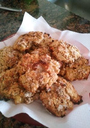 Una foto de Galletas de avena miel, manzana y chía, súper saludables !