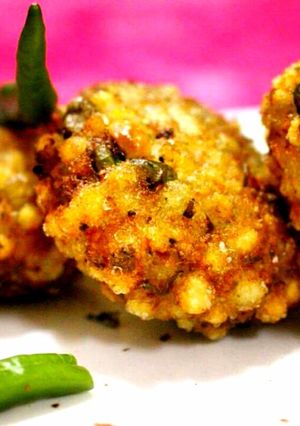 A picture of Sabudana Vada.