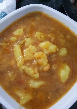 A picture of Aloo curry.