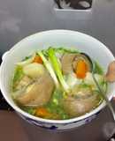 Đuôi bò hầm rau củ