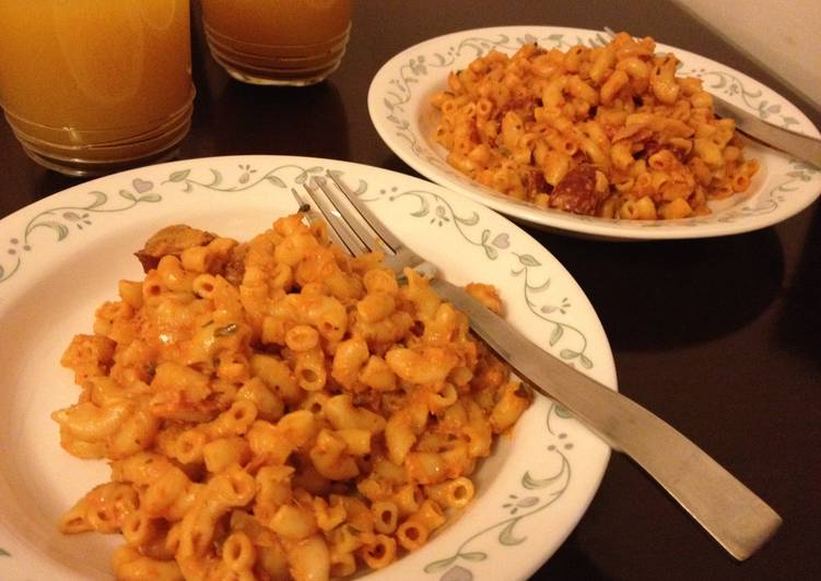 Pasta in Tomato-Cream Sauce