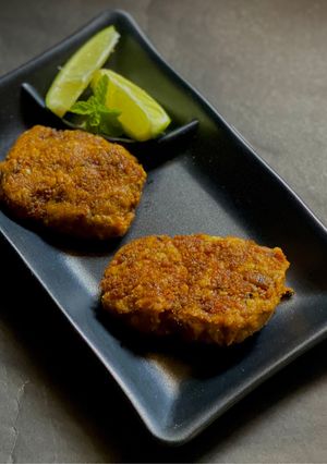 A picture of Shikampuri Kabab.