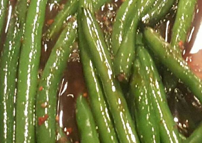 Thai sweet chile green beans