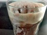 Helado de chocolate con Coca/ helado flotante