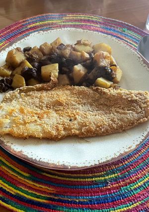 Una foto de Filete de corvinilla frito con harina de yuca