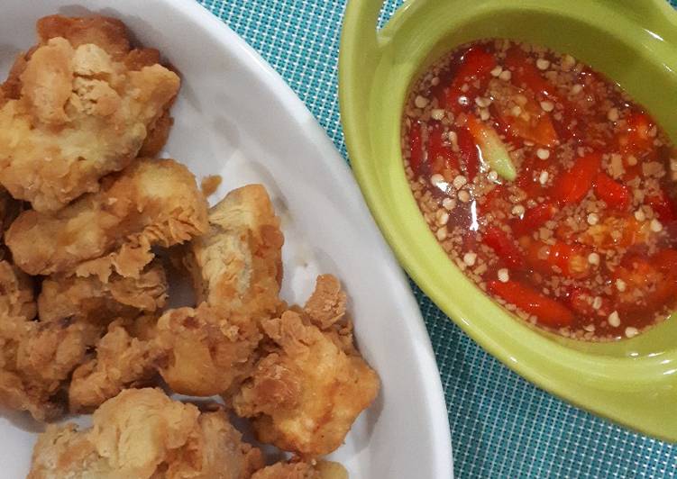 Crispy fish with thai sauce